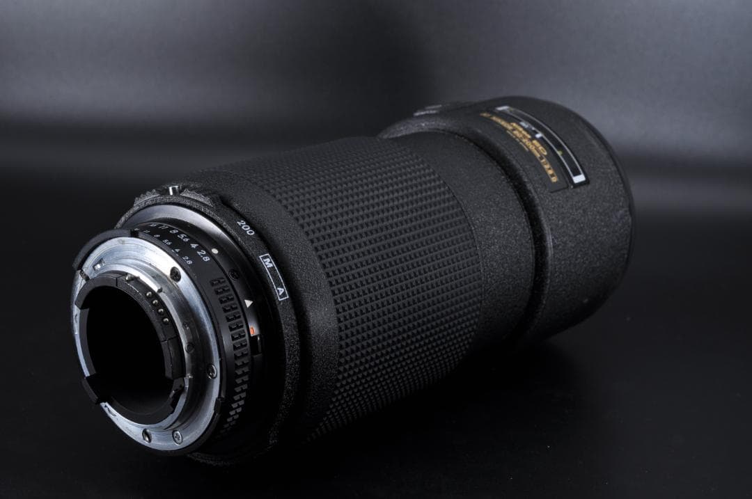 Nikon AF 80-200mm f/2.8D ED ズームレンズ