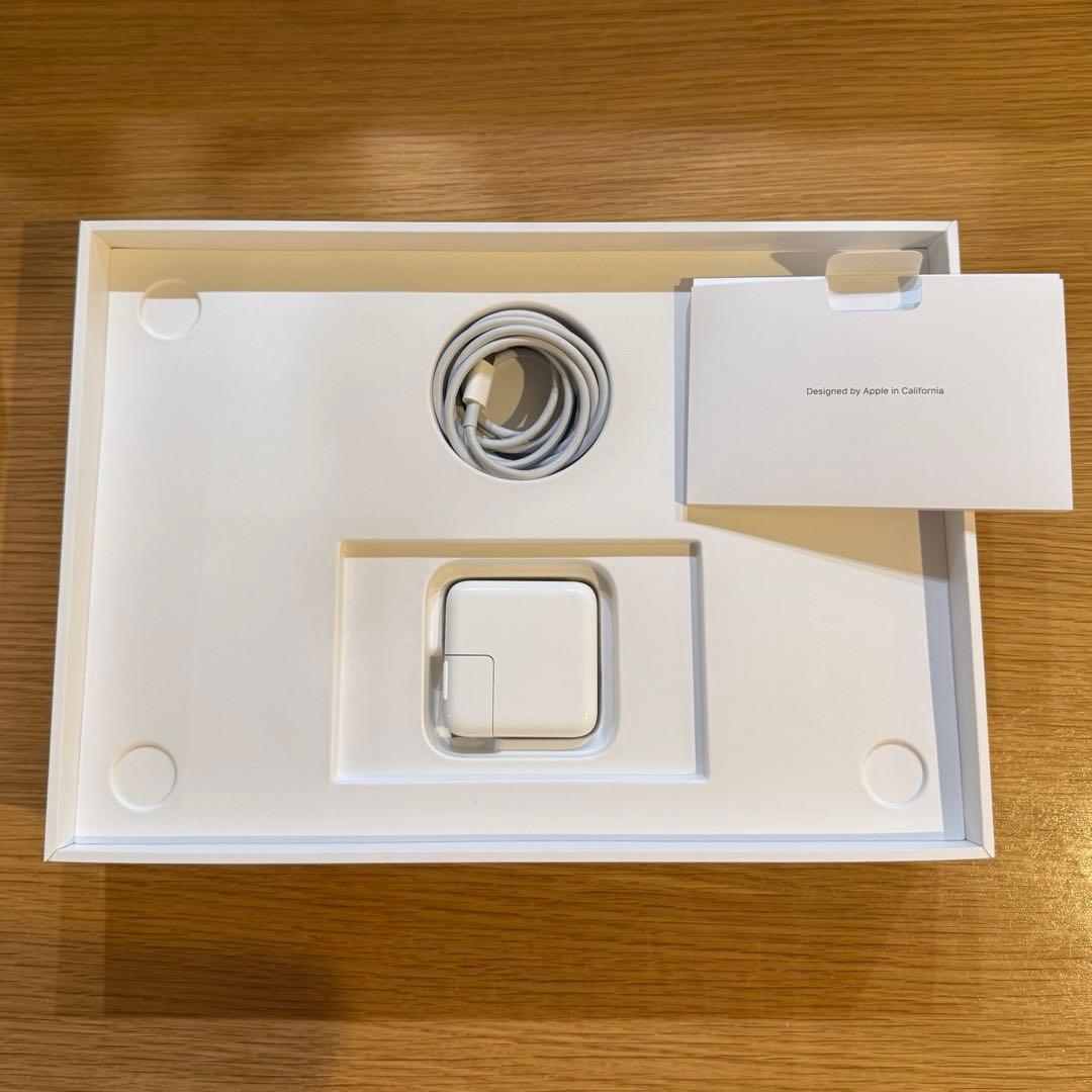 MacBook本体 MacBook Air 2020 M1 8G SSD 256G