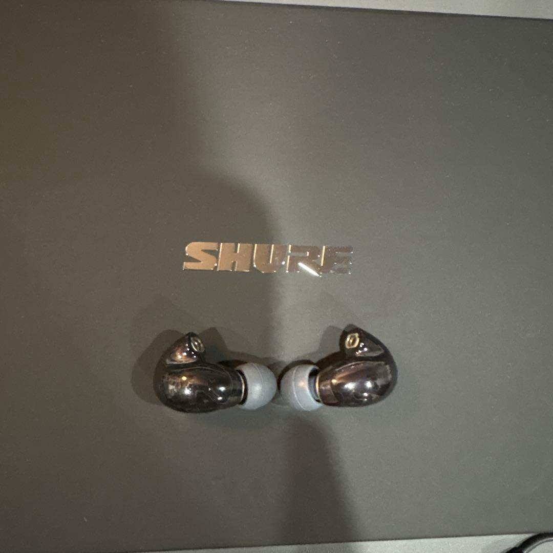 Y*s様 SHURE SE846 ブラック