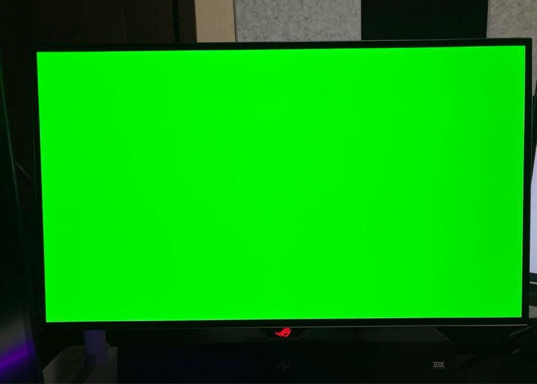 ASUS ROG PG27AQDM ゲーミングモニター　OLED 240Hz