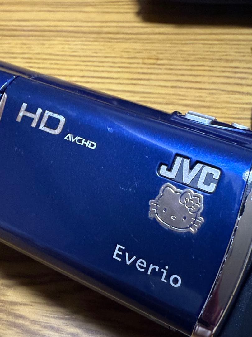 JVC Everio HD ビデオカメラ 青 GZ-HM670-A