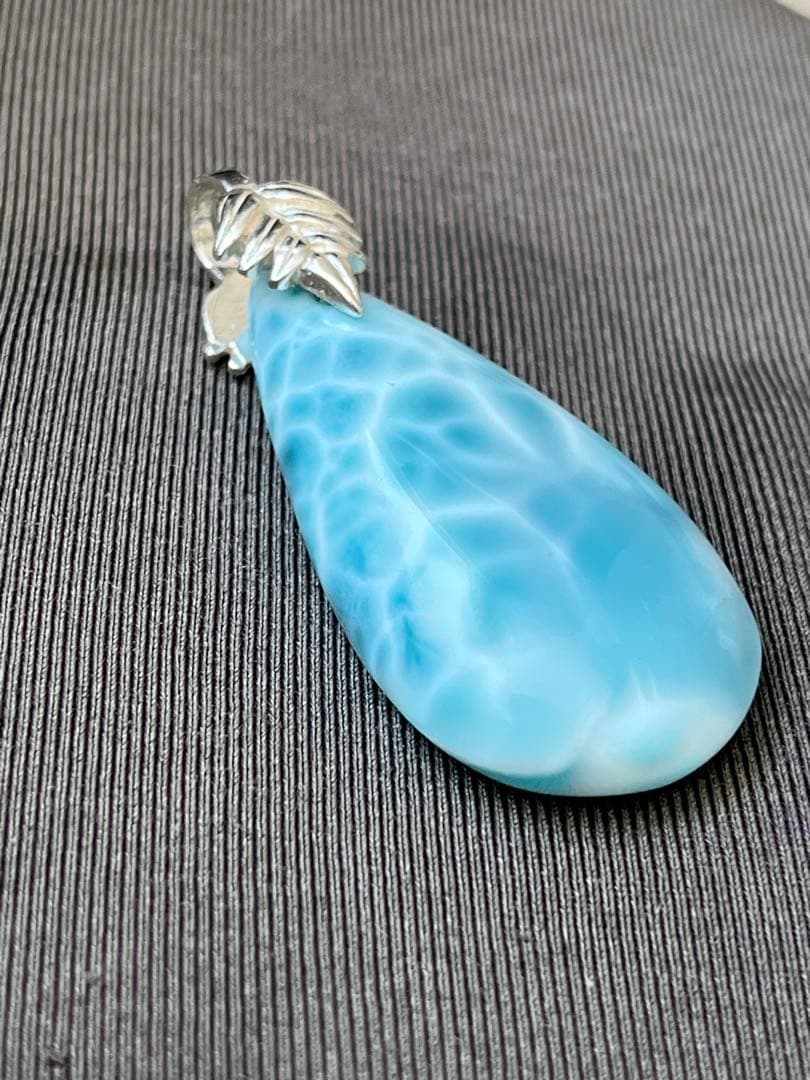 天然石ラリマー☆高品質！しずく型ペンダントトップ②☆リーフ型バチカンがステキ！