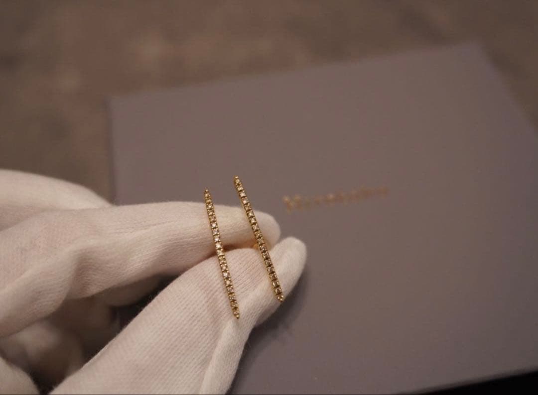 ハレクラニGossamer ロングバー ダイヤモンドピアス【ペア】