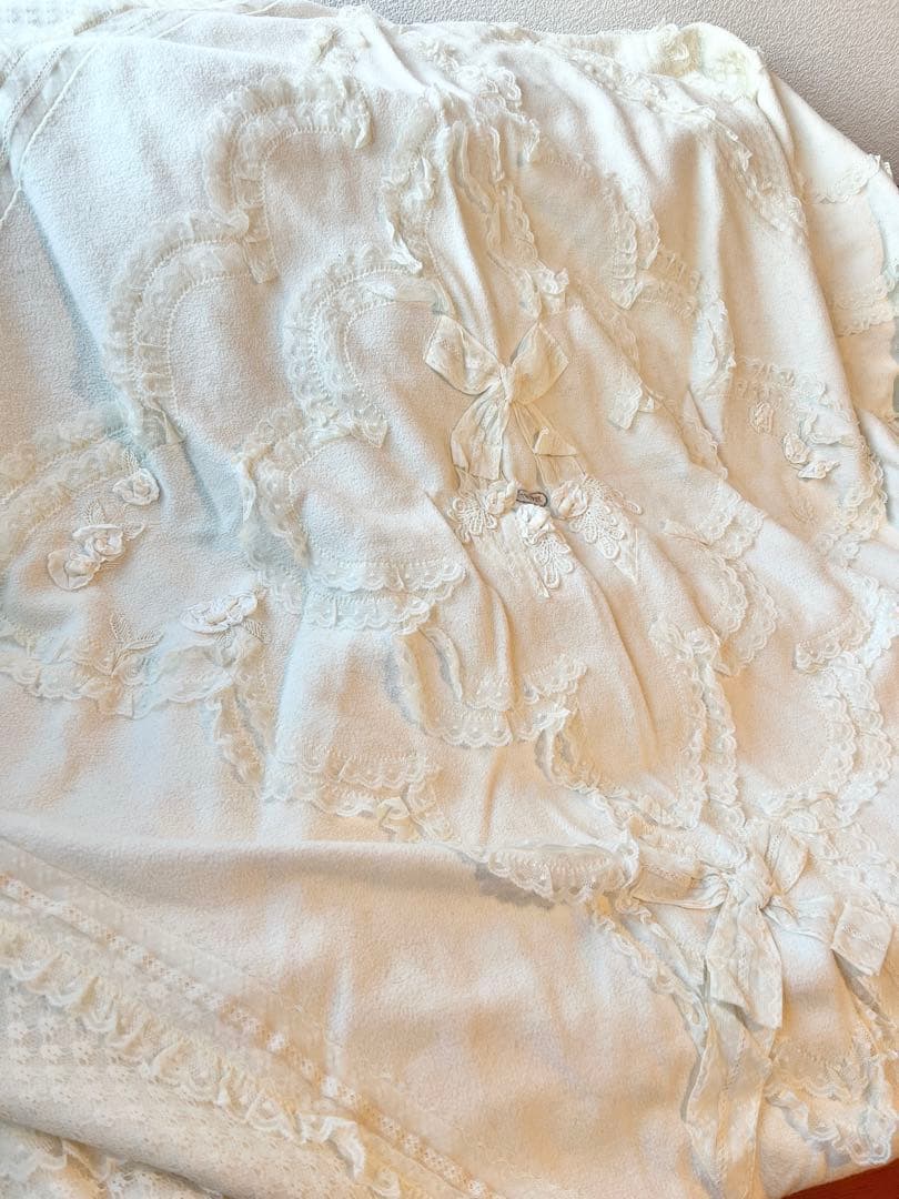 ✨さえら ヒスクローネ 綿毛布 Wダブル 上品レース 花モチーフ✨