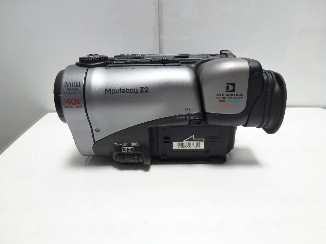 希少　動作品　Canon Hi8 8mm ビデオカメラ movie boy E2