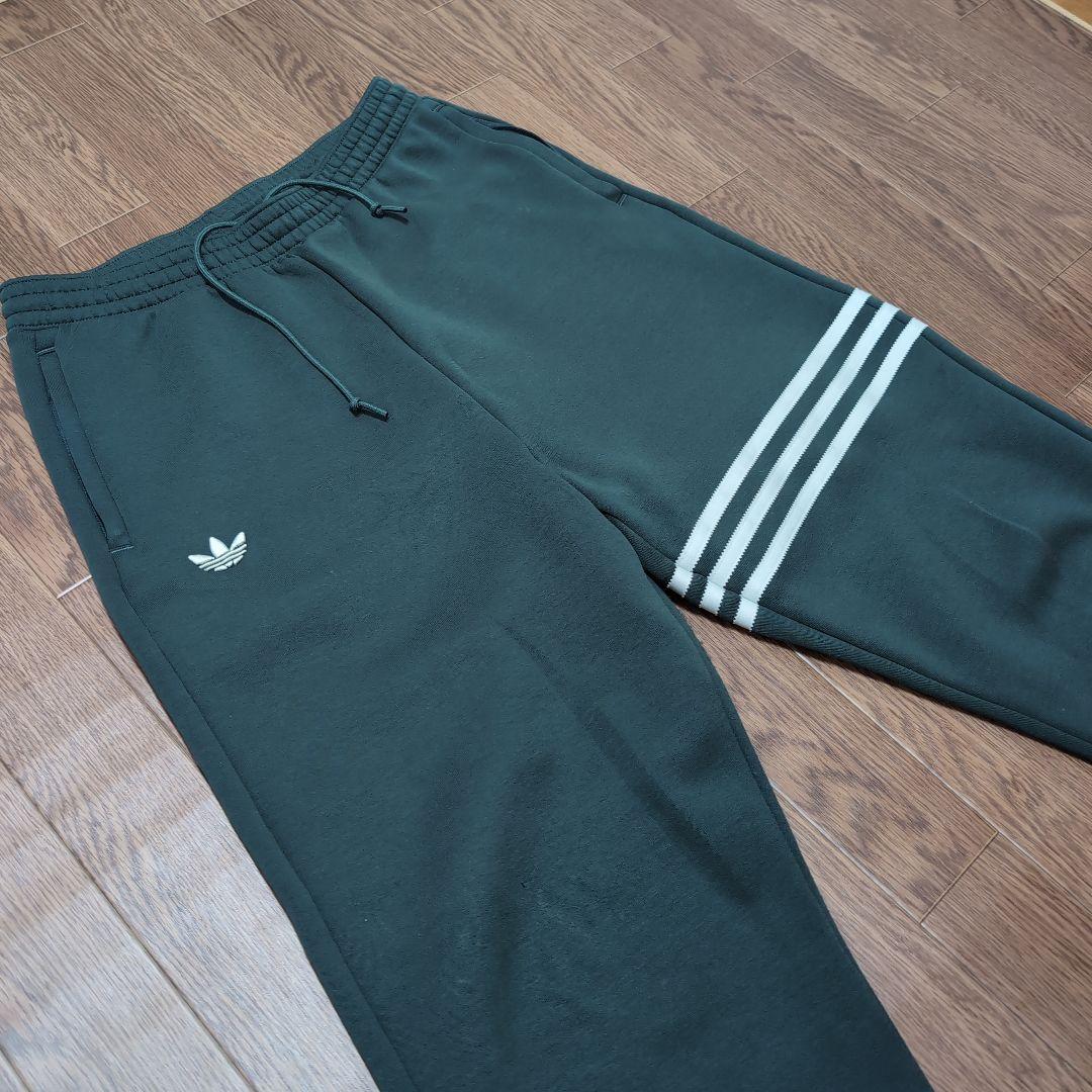 adidas　ジャージ　緑　上下セット売り