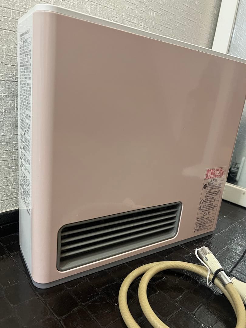 极美品送料込‼️ 2020年製‼️ ノーリツ ガスファンヒーター/ピンク/希少カラー