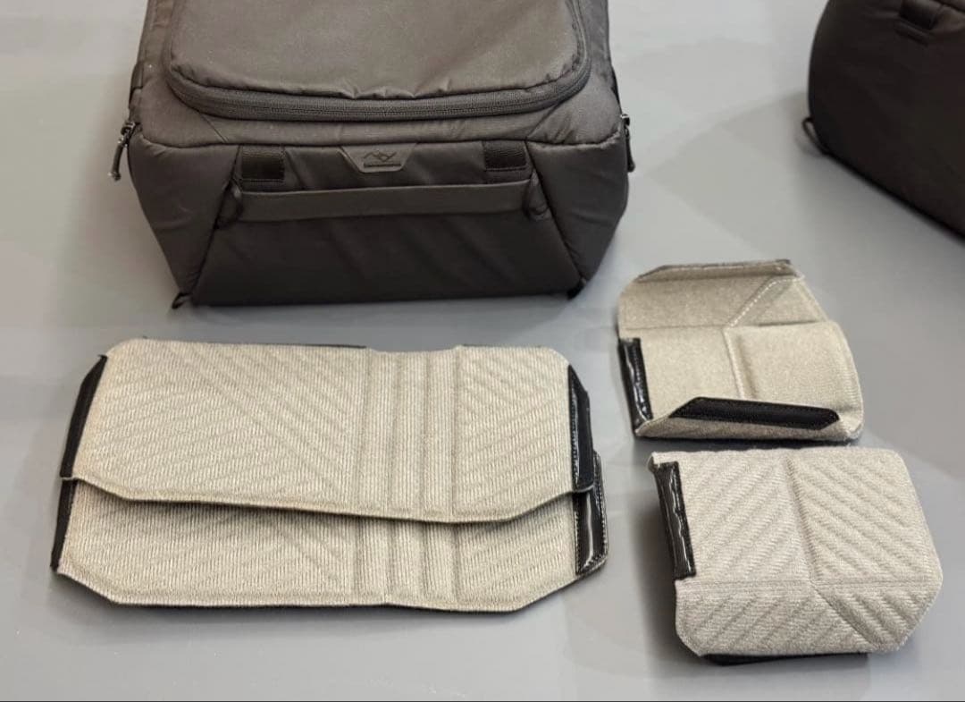 ピークデザイン　トラベルダッフル 35L　カメラキューブセット　カメラバック