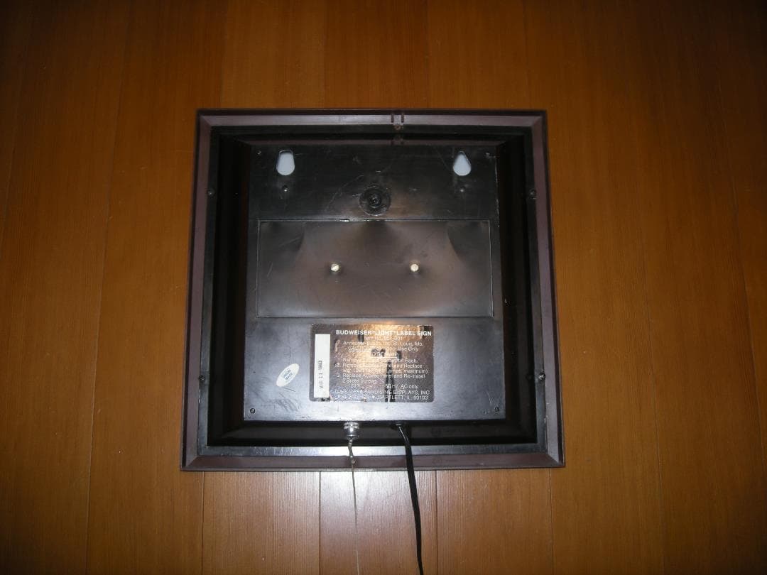 83年製 ビンテージ バドワイザーLIGHT 電気時計