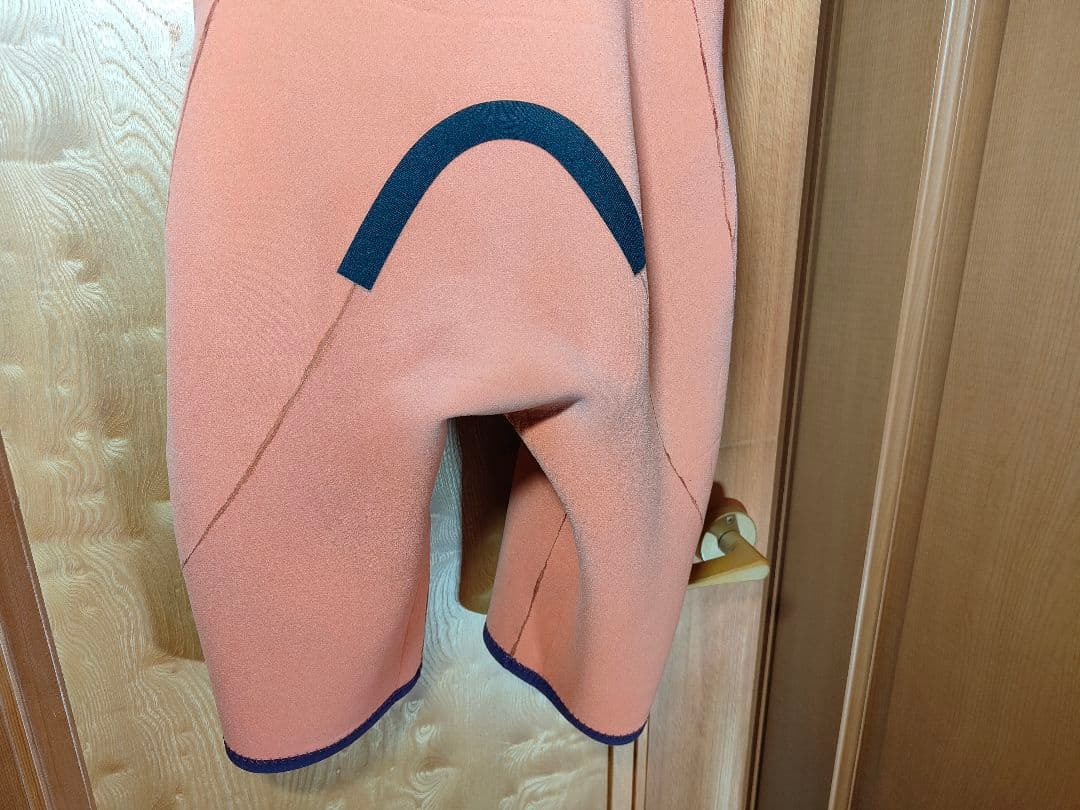 【美品】MAXIM 正規品　パープル　高級ウエットスーツ　ノンジップ　スプリング