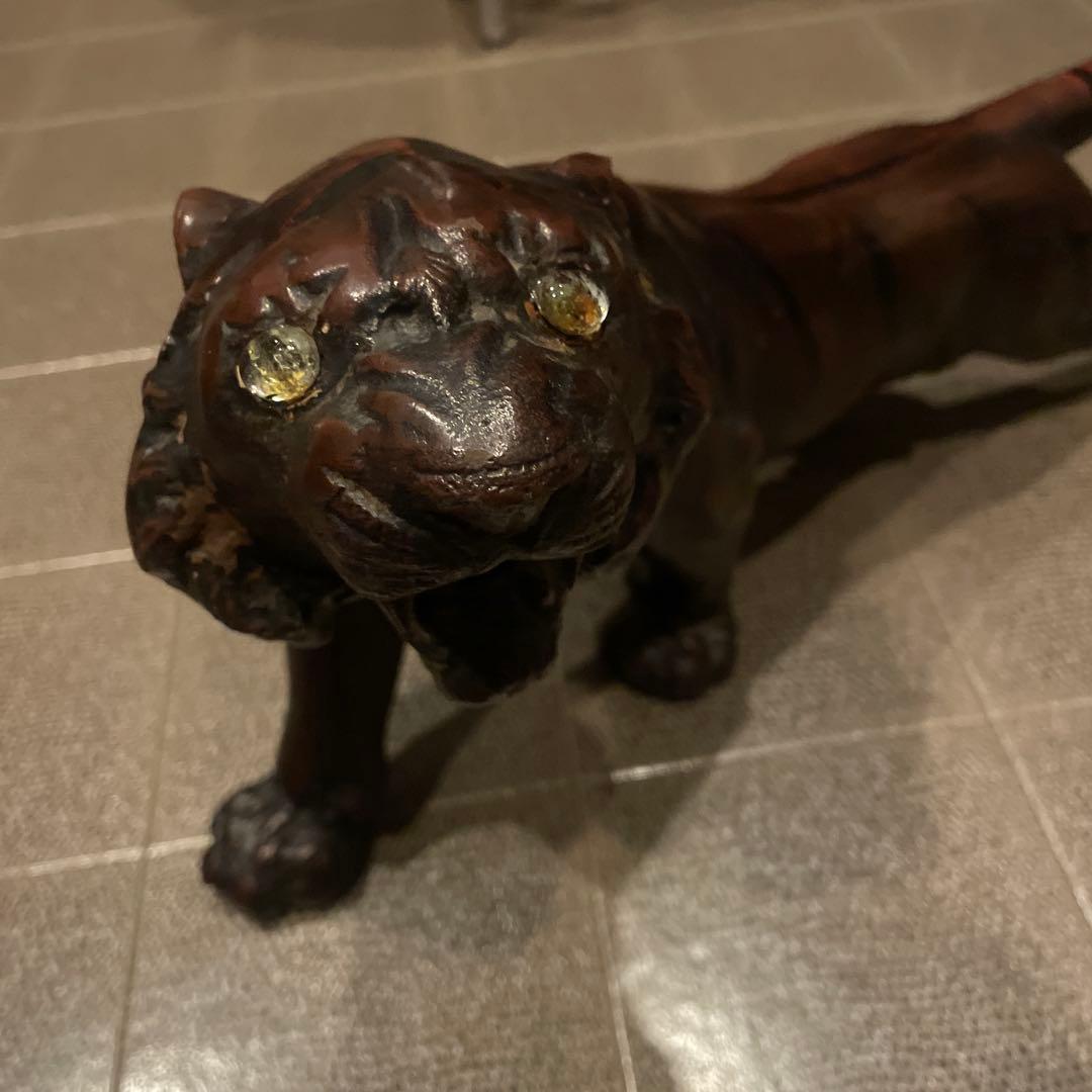 トラの置物　ヴィンテージ　昭和レトロ　タイガー　ミッドセンチュリー