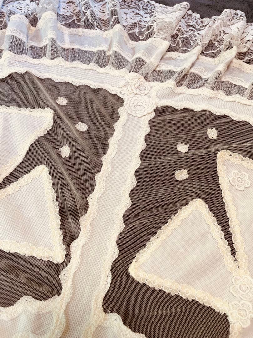 ❤️さえら★サエラ★リボンモチーフが可愛いテーブルクロス❤️シャビーシック★姫系★