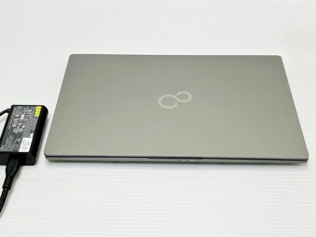 第11世代Core i5 LIFEBOOK U7411/F NVMe256G②