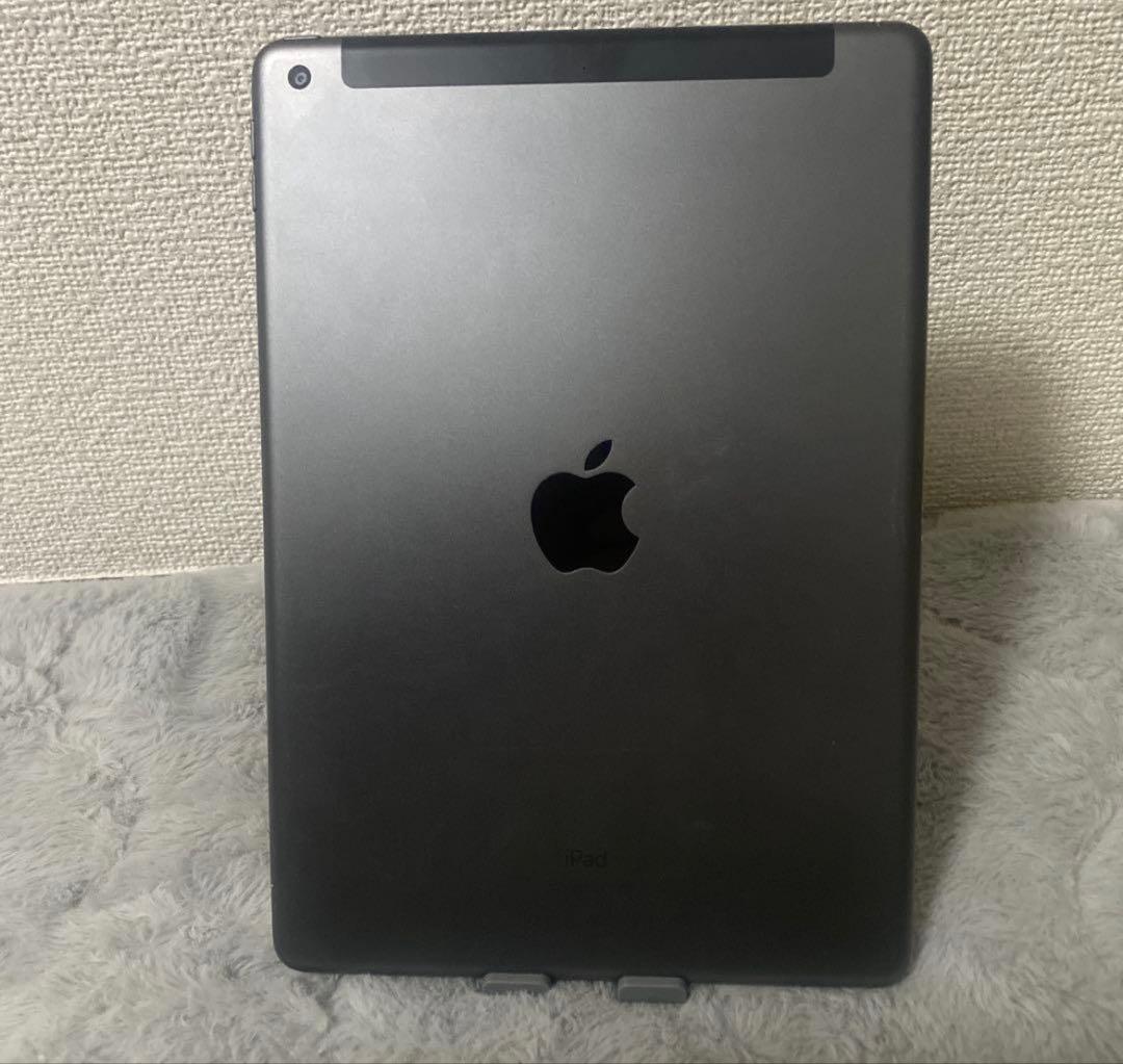 Apple iPad 7世代 スペースグレー 本体