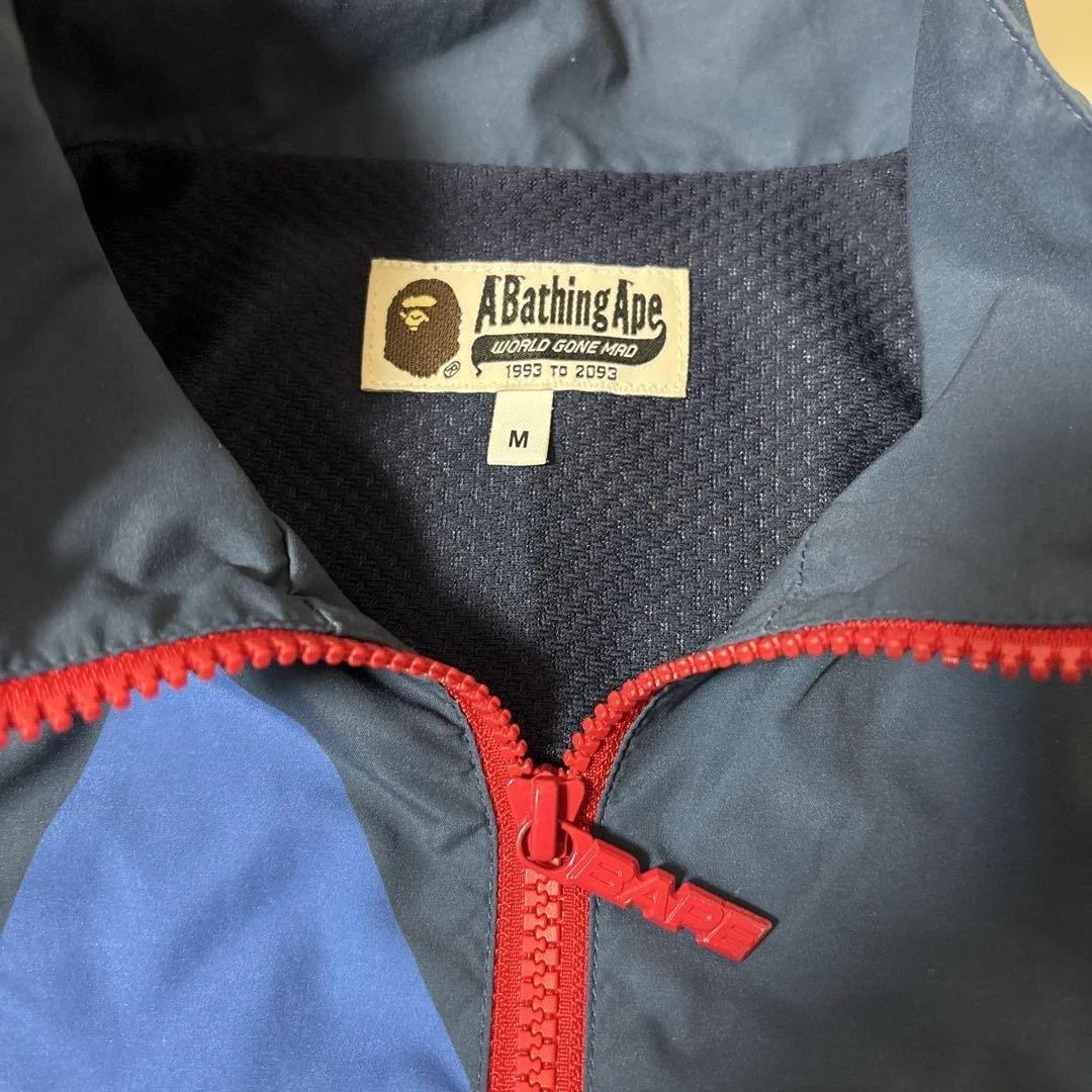 A BATHING APEナイロンジャケット