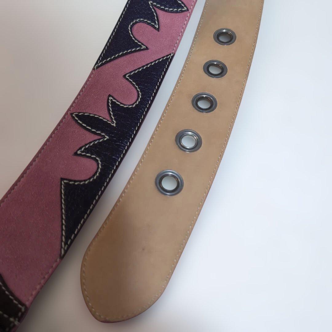 希少美品 PRADAラウンドシェイプ スエード/レザー レディースデザインベルト