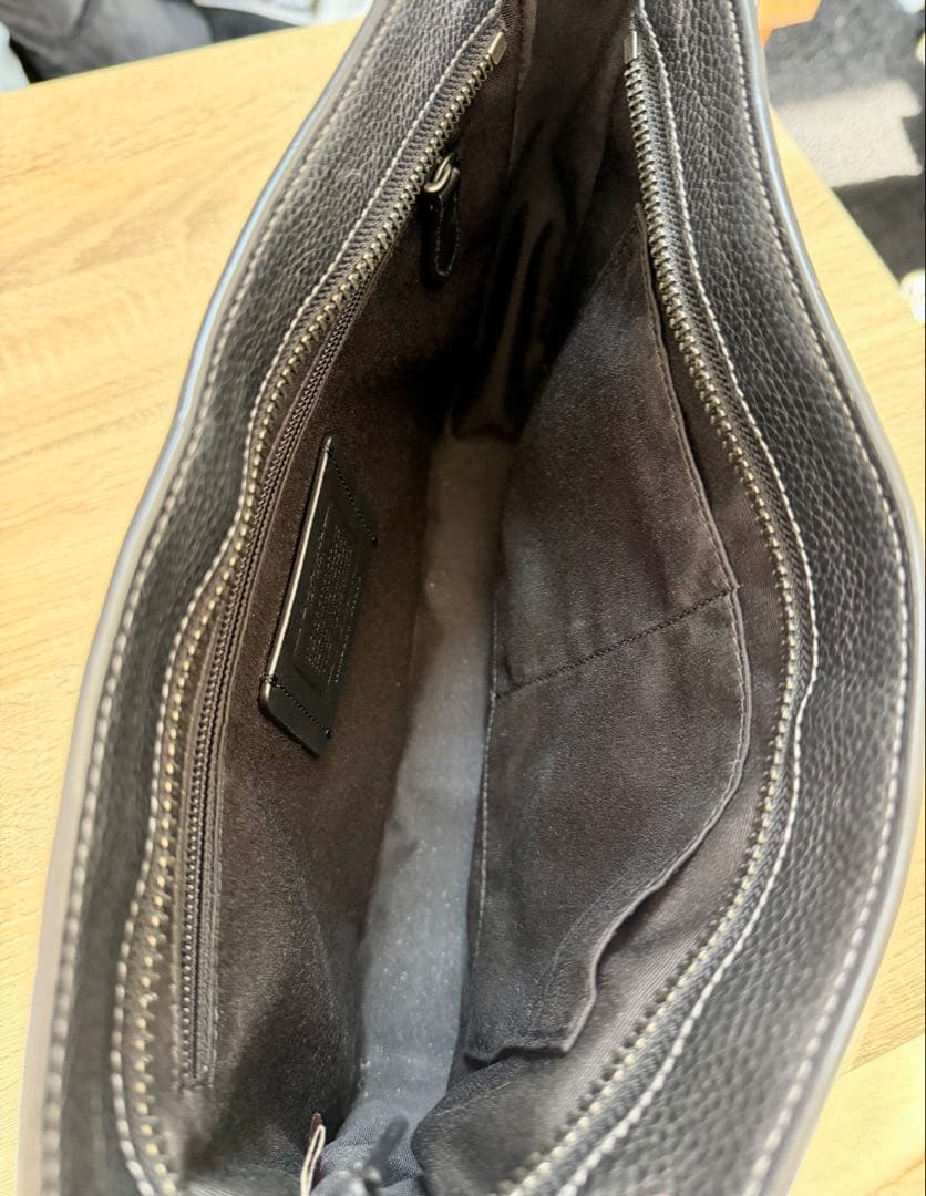 COACH ディストリクト クロスボディ・シグネチャー キャンバス