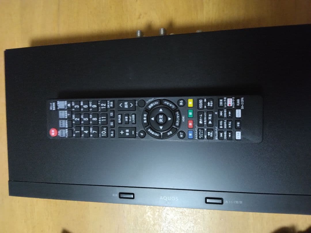 SHAPR AQUOSブルーレイレコーダ NW1100 2番組同時録画　保証付き