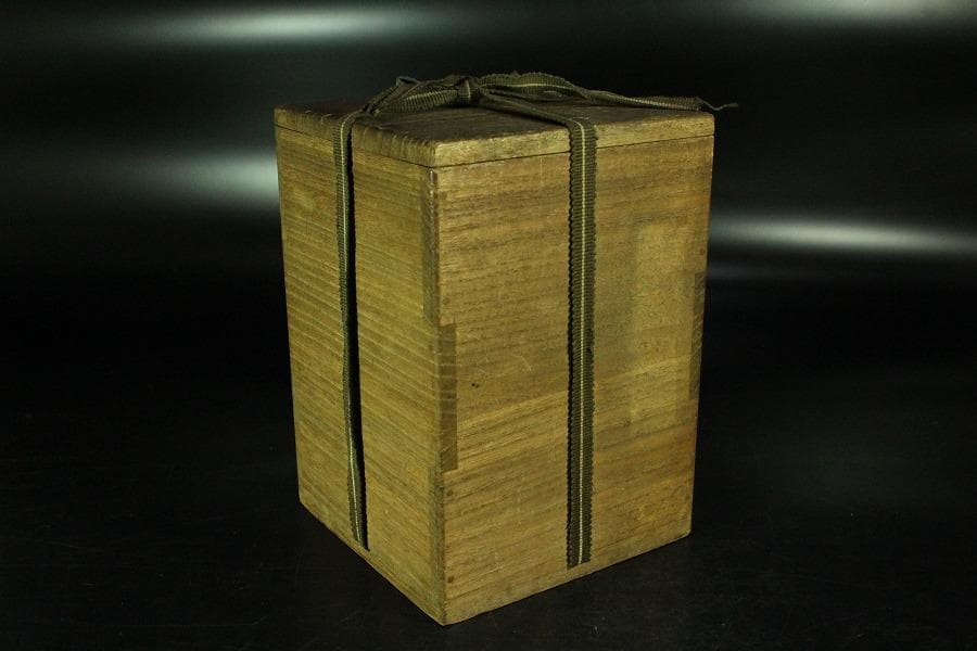 古上野 三足 香炉 黄楊木彫刻火屋 台 香合付(K-A812)