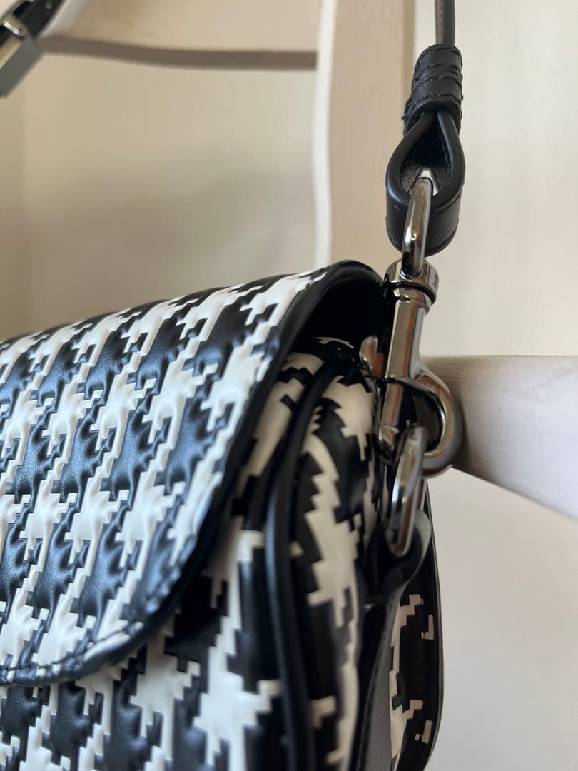【Christian Dior】ディオールBobbyボビーEW 千鳥格子柄バッグ