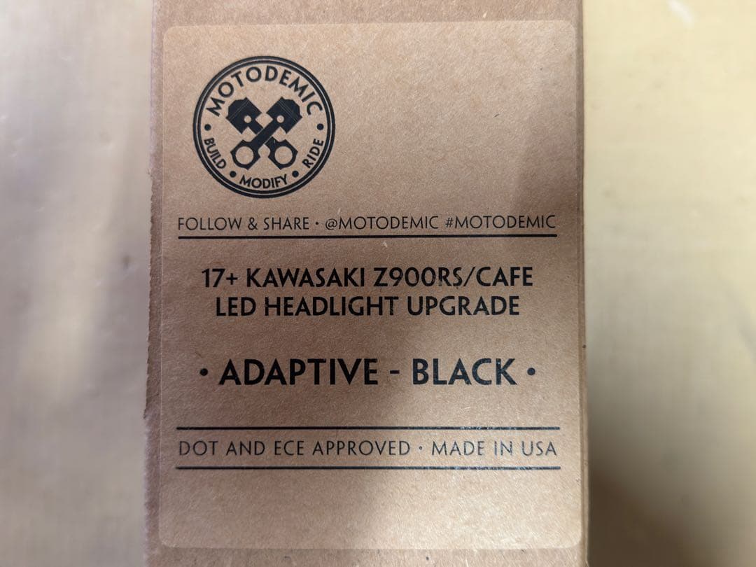 Z900RS モトデミック アダプティブ ヘッドライト 入手不可 激レア 極美品
