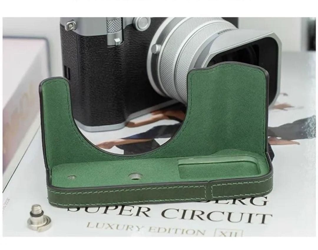 Fujifilm GFX100RF 茶色牛革ハンドル