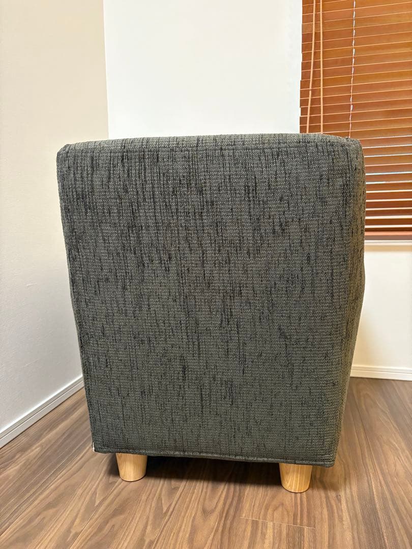 ダークグリーンの1掛けソファ(美品)