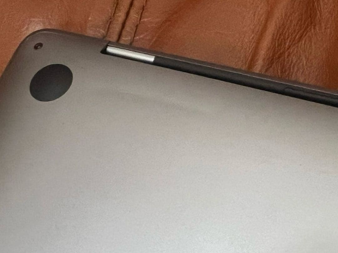 Apple MacBook Pro (M2) 8GB/512GB ジャンク