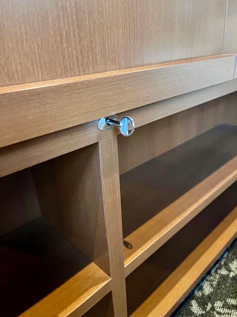 ★☆　スライド式 　ガラスショーケース②　鍵付　☆★