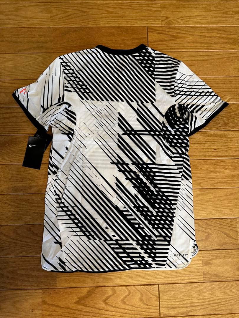 【未使用】2017年全豪優勝　フェデラー　ナイキシャツ　US : S