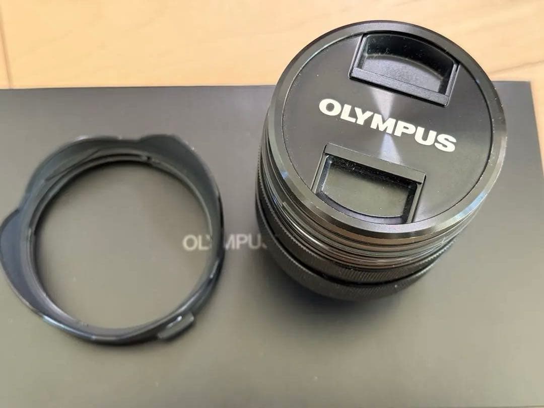 デジタルカメラ OLYMPUS OM-D E-M5 Mark II + 12-40mm F2.8