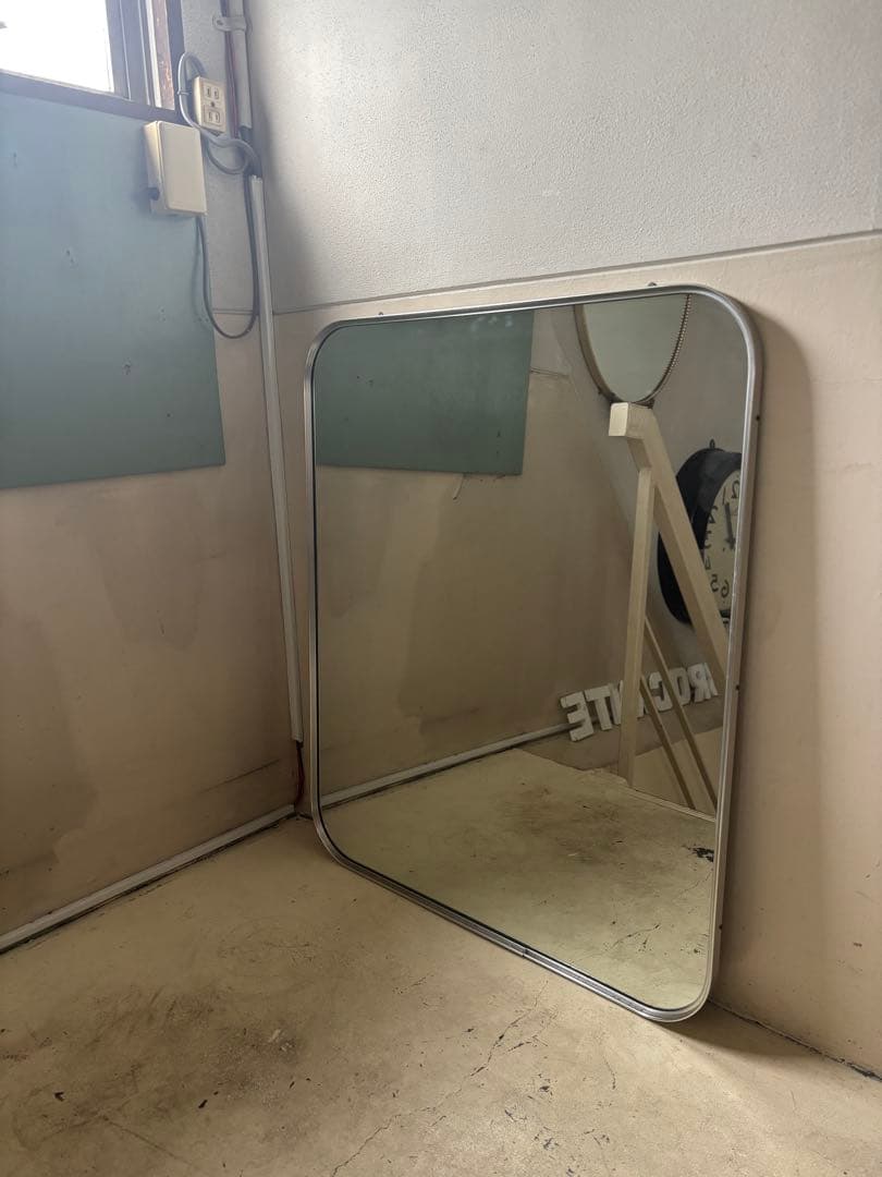 古い鏡ヴィンテージミラーシルバーフレームレトロモダンアンティーク美容室