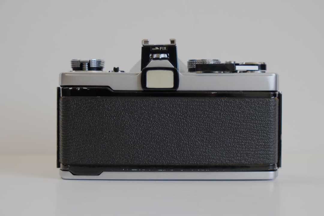 OLYMPUS　OM-1　50mm　f1.8 フィルムカメラ　動作確認済み