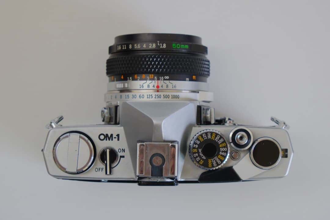 OLYMPUS　OM-1　50mm　f1.8 フィルムカメラ　動作確認済み