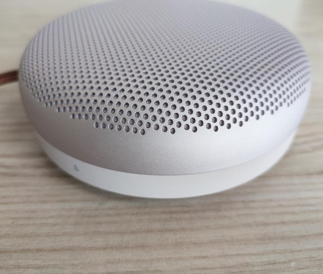 【未使用】B&O スピーカー Beosound A1 2nd Gen ピンク