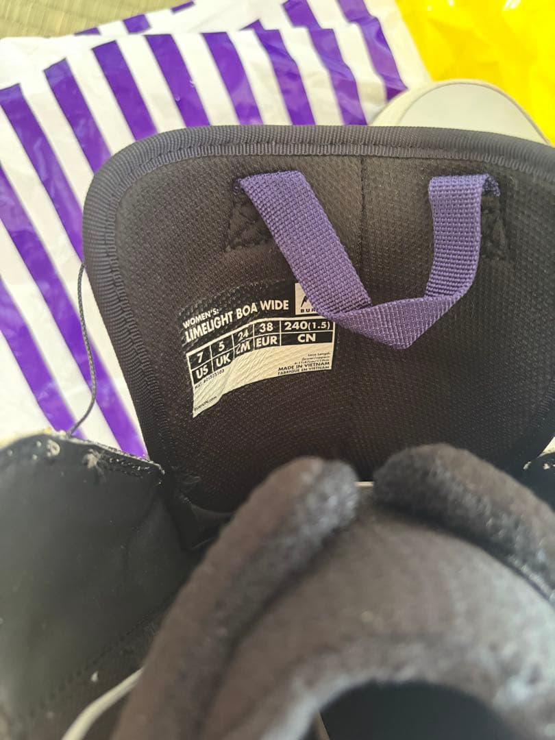 ウィメンズ Burton ライムライト BOA® ワイド スノーボードブーツ