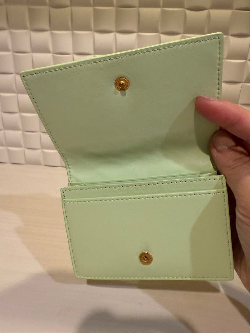 ボッテガヴェネタ 名刺入れ