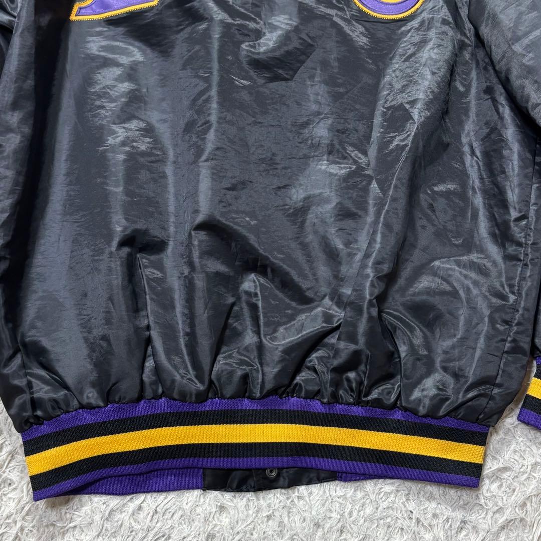 み様　NBA G-III LAKERS レイカーズ　スタジャン　デカロゴ　黒　L