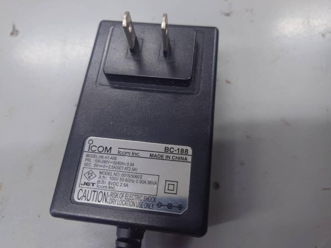 WITHCALL IC-4110 8台セット　充電器チャージャー4台付き