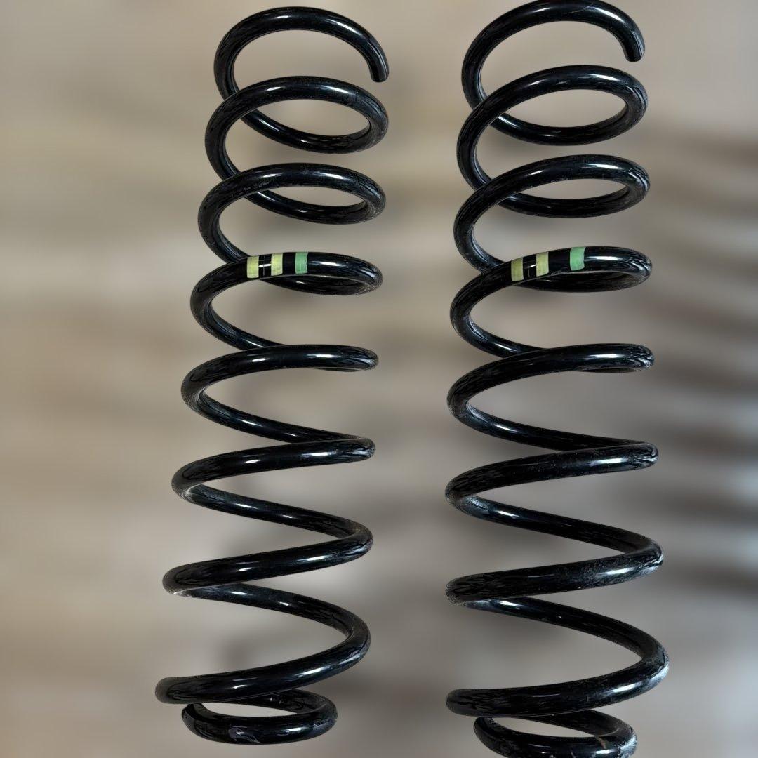 ベンツe350 w211 アバンギャルド　純正サス　新古品