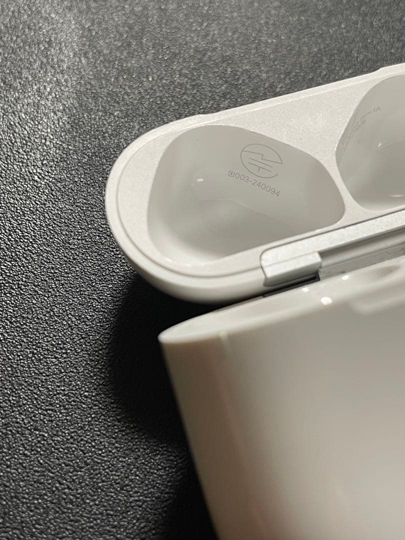 仮*ク様 AirPods4 ANC搭載 ノイズキャンセリング　エアーポッズ　限定