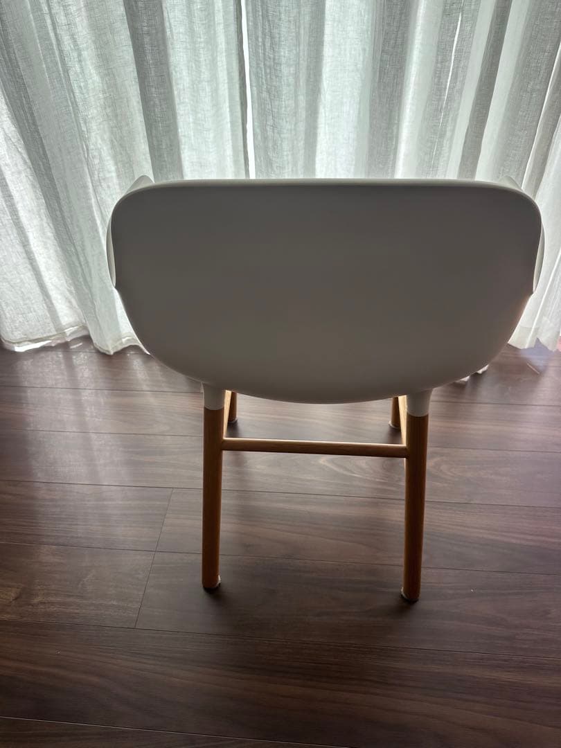 ノーマンコペンハーゲン　アームチェア一脚