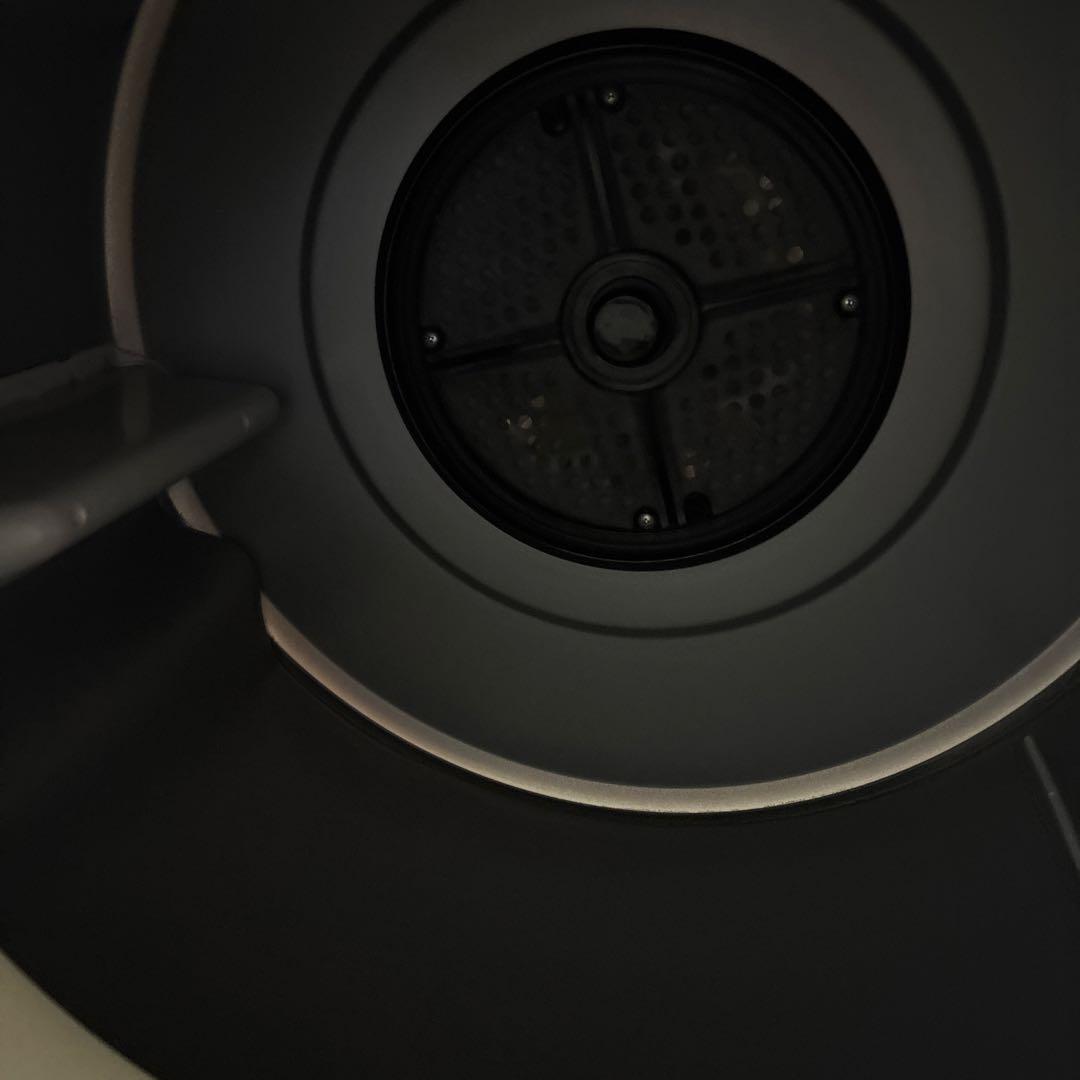 HITACHI 衣類乾燥機 6キロ2022年製　スタンド付き