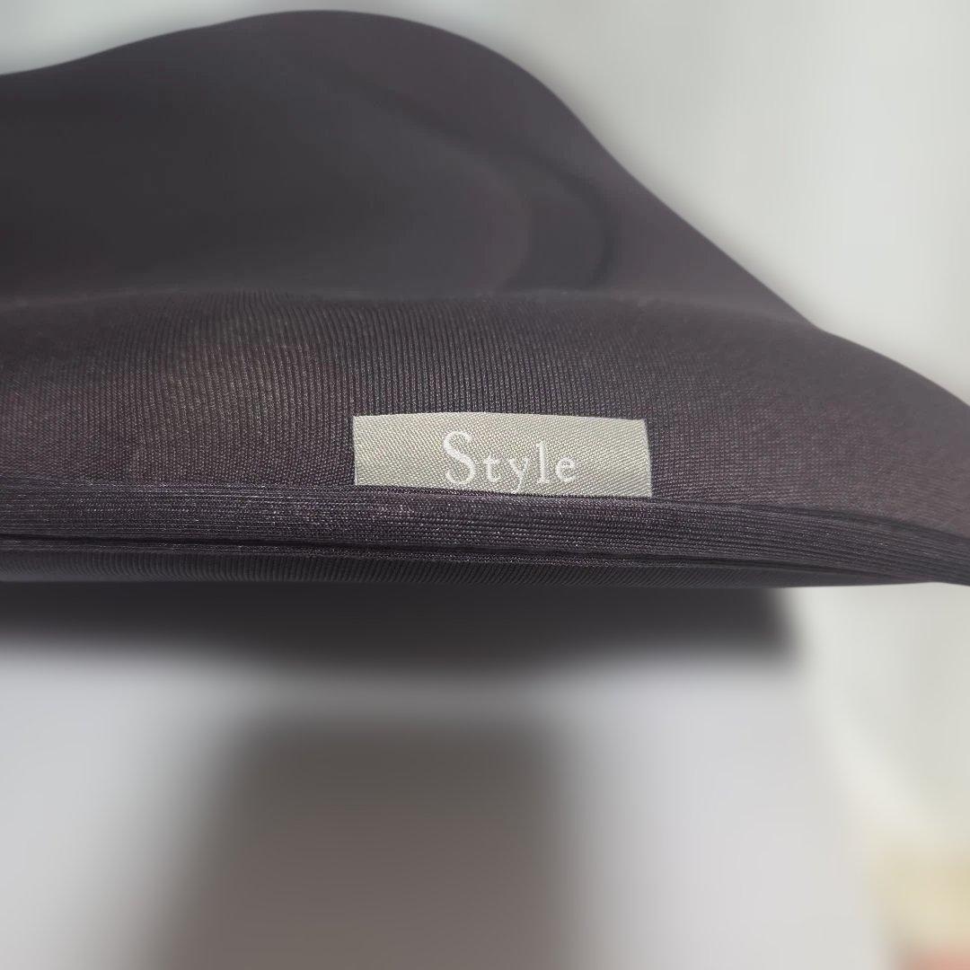 ☆【外箱付 美品】MTG スタイル スマート 姿勢矯正 骨盤サポート ブラウン