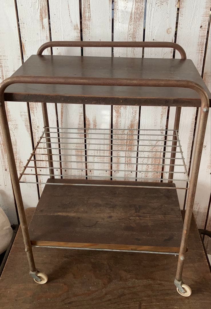 ヴィンテージ　三段　キャスター付き　ワゴン　飾り棚