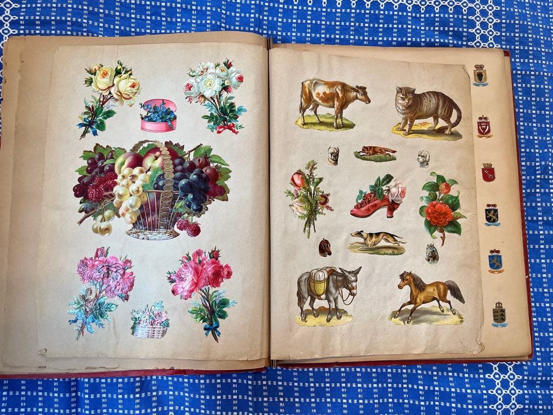 アンティーク赤ずきんちゃん♡他たっぷりのクロモス貼り大盤サイズアルバム冊子