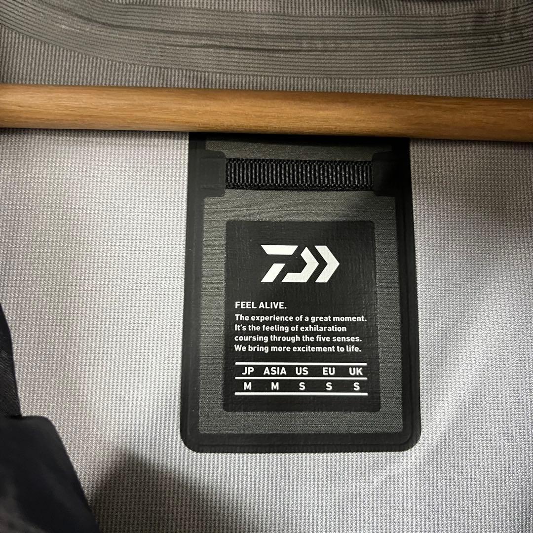 ダイワ　DAIWA　スタンダードレイン ストラムジャケット　Mサイズ　美品