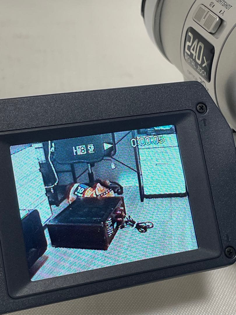 動作品　SONY Video8 Handycam CCD-TRV106