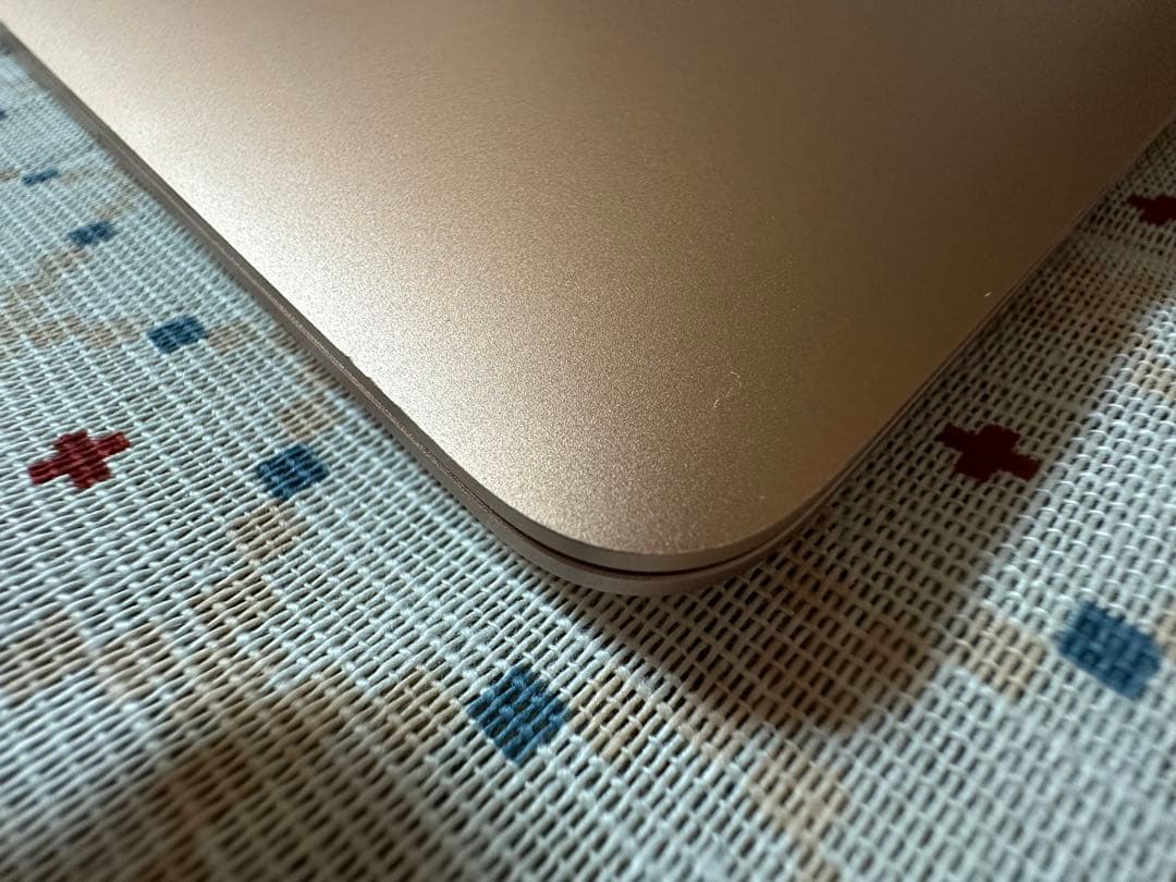 MacBook Air M1(2020年) 13㌅ 8GB/256GB
