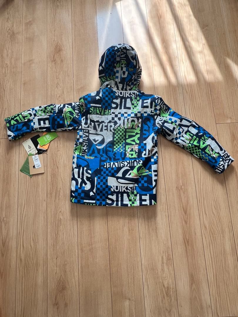 クイックシルバー キッズ 子供 スキースノーボードウェア　上下セット　140